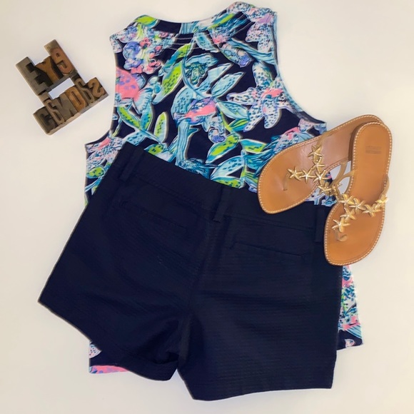 🌴LILLY PULITZER ‘The Callahan Short’ in Textured Chevron in Navy - Picture 5 of 10